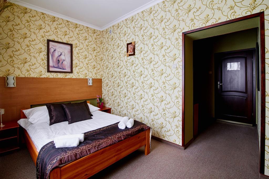 Rota Hotel Бяла Подласка Екстериор снимка