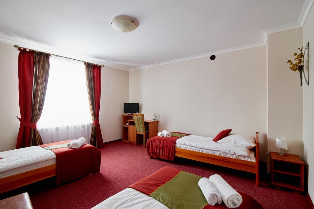 Rota Hotel Бяла Подласка Екстериор снимка