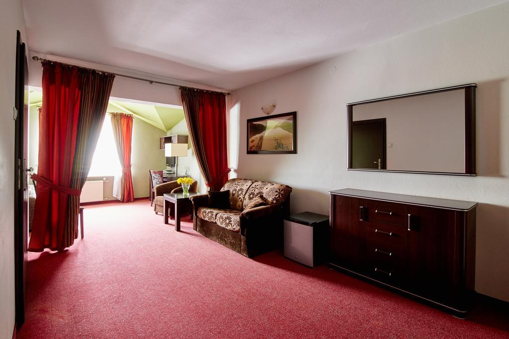 Rota Hotel Бяла Подласка Екстериор снимка