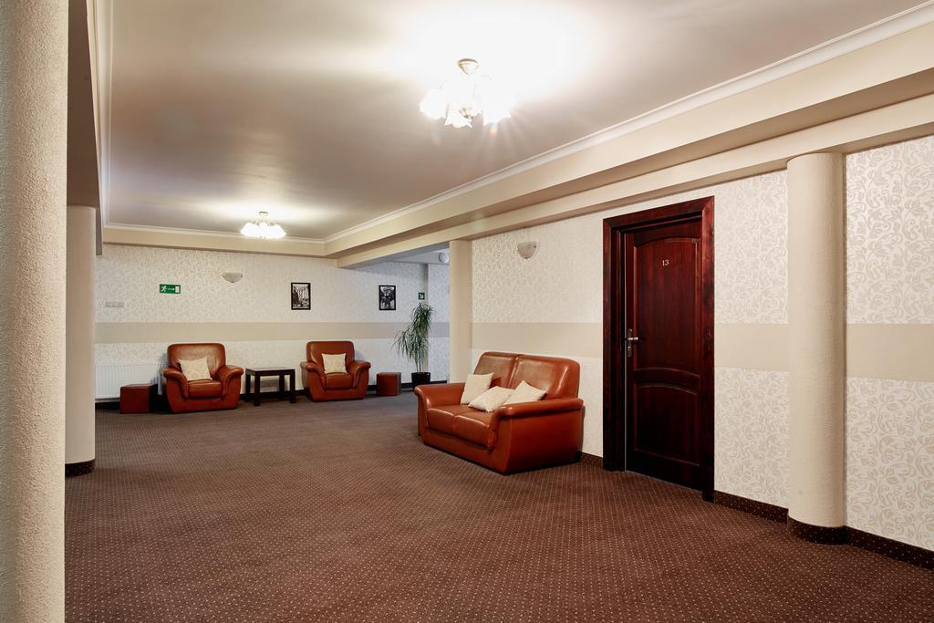 Rota Hotel Бяла Подласка Екстериор снимка