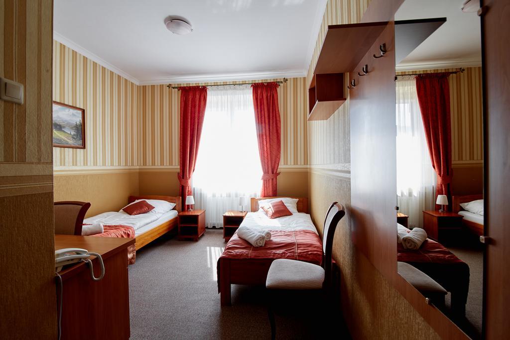 Rota Hotel Бяла Подласка Екстериор снимка